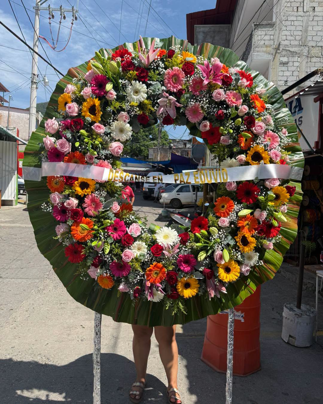 Copa & Pedestal Fúnebre Solemne